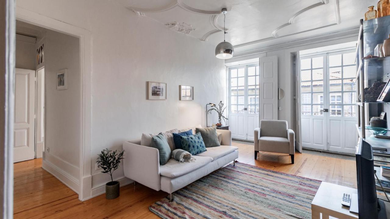 Porto 61 - Bright 2Br W/ Balcony By Lovelystay Zewnętrze zdjęcie